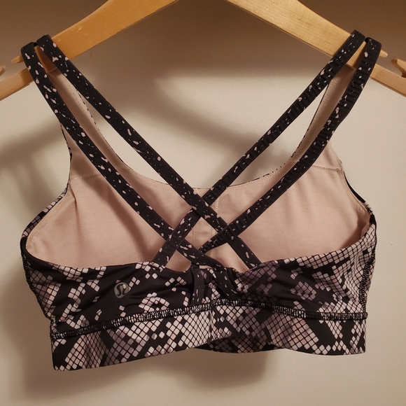 Lululemon Energy Bra Ziggy Snake Gray, Black  Light Pink. Strappy Back. Size 6. - Picture 5 of 7